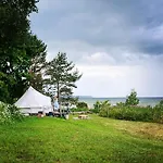 Mereaeaere Glamping Ja Rannamaja Glamping Liimala