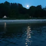 Mereaeaere Glamping Ja Rannamaja