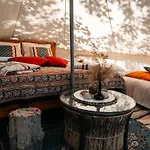 Mereaeaere Glamping Ja Rannamaja
