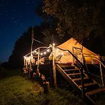 Glamping Mereaeaere Glamping Ja Rannamaja Liimala