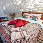 Glamping Mereaeaere Glamping Ja Rannamaja Liimala