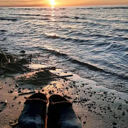 Mereaeaere Glamping Ja Rannamaja
