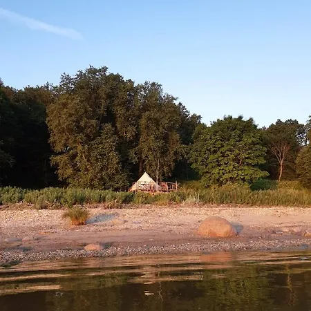 Mereaeaere Glamping Ja Rannamaja Luxuszelt *