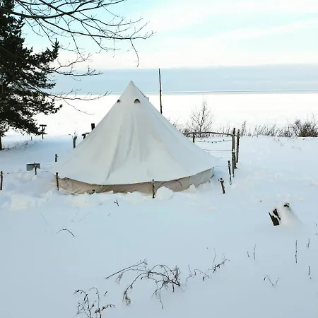 Mereaeaere Glamping Ja Rannamaja