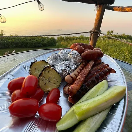 Mereaeaere Glamping Ja Rannamaja אוהל מפואר
