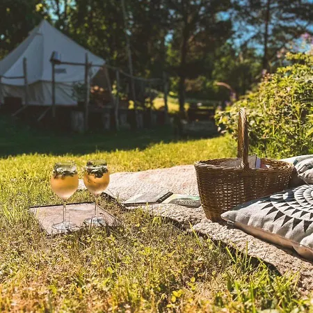 Mereaeaere Glamping Ja Rannamaja Liimala