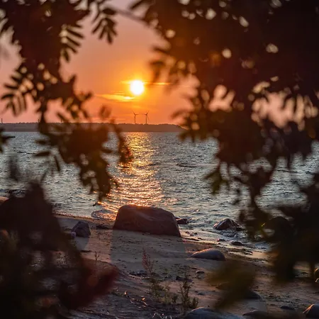 Mereaeaere Glamping Ja Rannamaja Campo de lujo