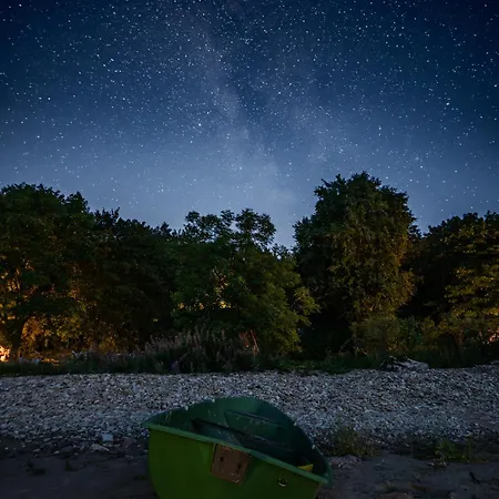 אוהל מפואר Mereaeaere Glamping Ja Rannamaja *
