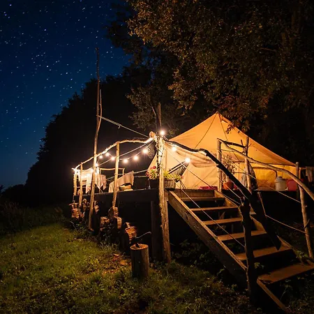 אוהל מפואר Mereaeaere Glamping Ja Rannamaja Liimala